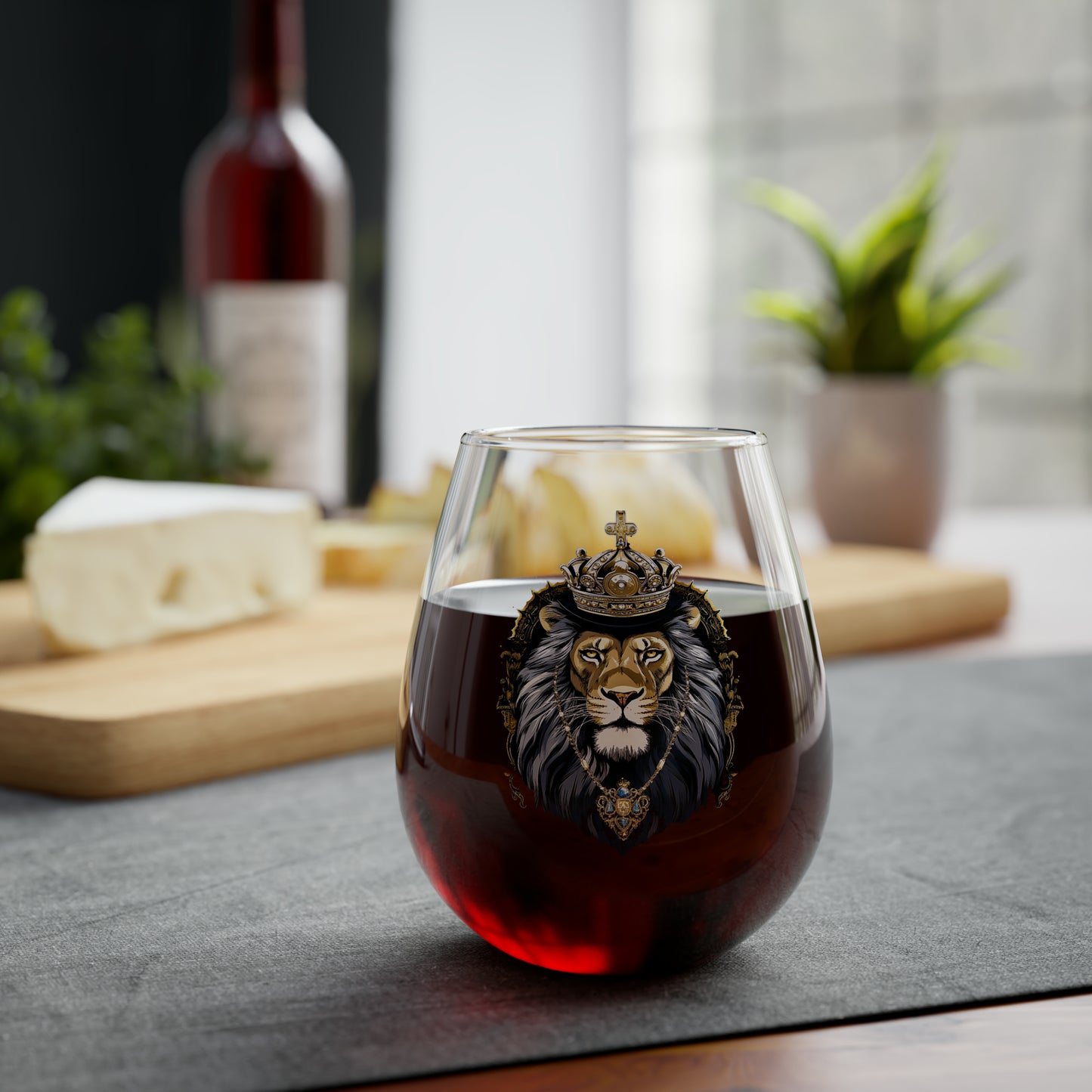 Crown Lion 1 Stemless Wine Glass, 11.75oz